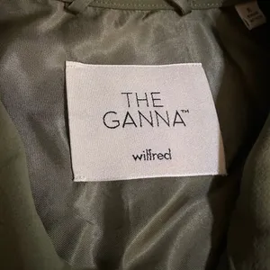 Aritzia Wilfred The Ganna shirt jacket bitter sage xl thumbnail 5