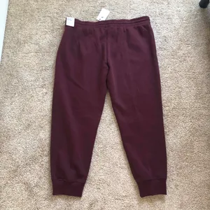 Nike Sportswear Phoenix Fleece Mid-Rise Sweatpants thumbnail 9