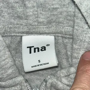Aritzia Tna cropped zip up thumbnail 3