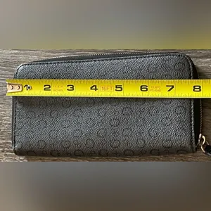 Guess Black Leather Logo Zip Wallet thumbnail 7