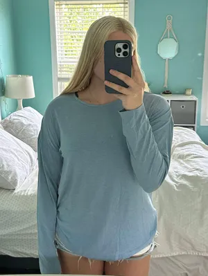 Athleta Blue Long Sleeve Shirt thumbnail 3