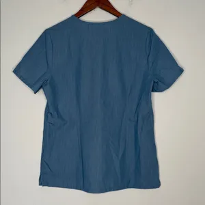 FIGS Casma Scrub Top FW1100 Blue V-Neck 3 Pocket Medical Uniform PO 1299 Sz M thumbnail 6