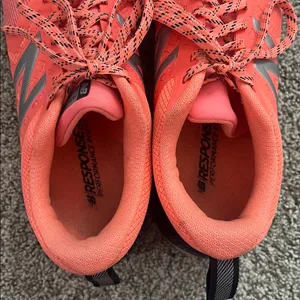New Balance Women's Sz 7 FuelCore Nitrel V1 Trail Running Shoes - Fiji Pink thumbnail 5