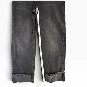 American Eagle High Waisted Cuffed Stovepipe Jean Womens 8 Black Classic Denim thumbnail 11