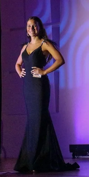 Black Pageant Dress Size 4 thumbnail 4