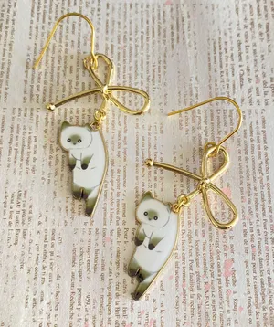 Handmade Kawaii funny cat ribbon dangle earrings✨ thumbnail 1