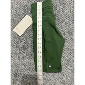 Lululemon Women's Green No Line HR Run Short Zip Pocket Size 0 NWT thumbnail 9