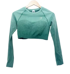 Gymshark Green Cropped Long Sleeve Shirt Sz M thumbnail 1