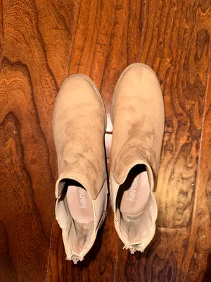 Kensie Ankle Boots thumbnail 2