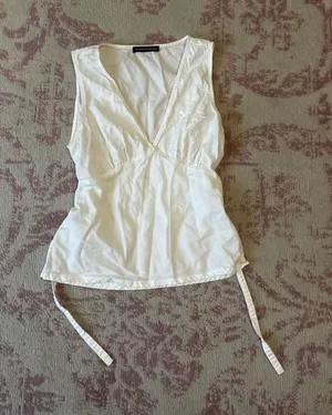 Brandy Melville Top thumbnail 1