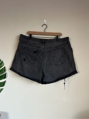 Free People Curvy Black Wash Distressed Jeans Shorts thumbnail 6