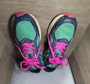 Saucony- Colorful and super comfy thumbnail 1