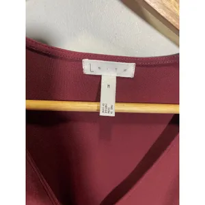 Leith Wrap Dress Womens Size M Burgundy Ruched Long Sleeve V-Neck Bodycon thumbnail 4