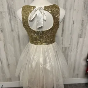 Gold Sequin Open-Back Party Dress B. Smart Size 5/6 Homecoming Holiday Dress thumbnail 3