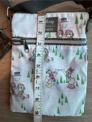 LOUNGEFLY Disney Winter Friends Crossbody Bag NWT thumbnail 5