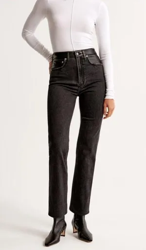 Abercrombie High-Rise Jeans 90s Straight Curve Love thumbnail 1