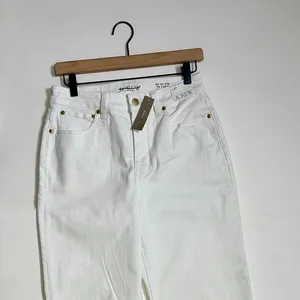 NWT!! J. CREW Curvy Slim Wide Denim Jeans Solid White Raw Hems Stretch‎ Size 27 thumbnail 3