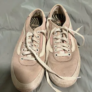 Vans Ultra Cush Women's Blush and Beige Sneakers thumbnail 2