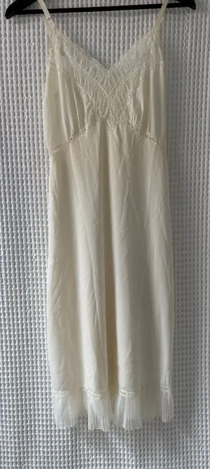Vintage ivory slip dress lace ruffle demure fairycore retro small READ thumbnail 1