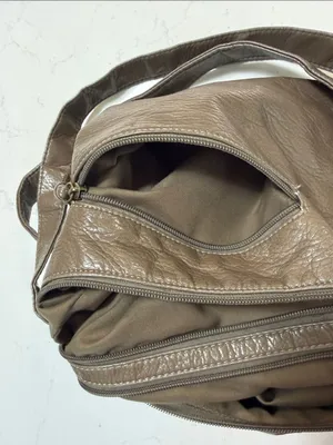 Women's Taupe faux Leather Crossbody Bag thumbnail 10