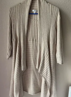 Croft & Barrow Beige Women's Cardigan thumbnail 1