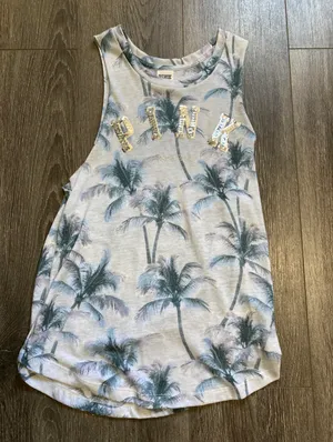 PINK - Victoria's Secret Tank thumbnail 3