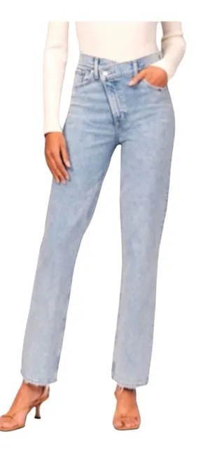 Abercrombie & fitch the 90s straight ultra high rise size 8/29 light wash thumbnail 1
