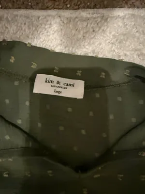 Kim And Cami Blouse thumbnail 3
