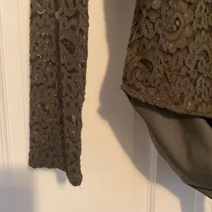 Charlotte Russe lace fitted bodysuit, L thumbnail 3