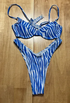 Blue‎ White Zebra Print Bikini Set Underwire High Cut Thong Swimsuit Small thumbnail 1