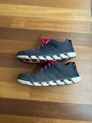 Adidas Athletic sneaker thumbnail 9