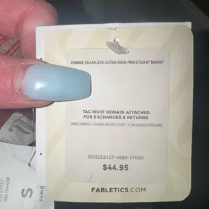 Fabletics Ombré seamless ultra high-waisted 6” shorts thumbnail 7