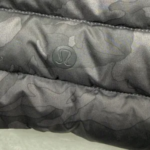 Lululemon Pack It Down Jacket Heritage 365‎ Camo Deep Coal Multi Black Size 4 thumbnail 14