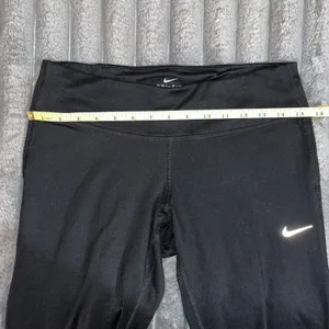 Nike Dri-Fit Leggings thumbnail 9