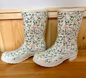Hunter Rain Boots thumbnail 1