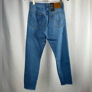 NWT Levi's Premium Wedgie Icon Fit Jeans in Medium‎ Blue Size 25 thumbnail 7