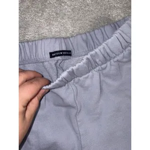 BRANDY MELVILLE Blue/gray SWEATPANTS‎ ONE SIZE EUC POCKETS DRAWSTRING JOGGERS thumbnail 3