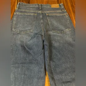 Madewell “The Perfect Vintage Straight” Jeans thumbnail 10