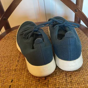 AllBirds navy blue wool running shoes size 8 thumbnail 5