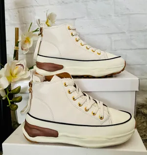 Boutique Funky Sole Sneakers thumbnail 8