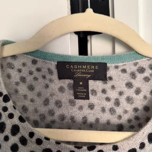 Charter‎ Club Cashmere Animal Print Long-Sleeve Crewneck Sweater thumbnail 3