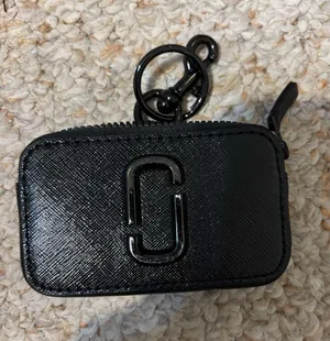 marc jacob’s wallet thumbnail 1