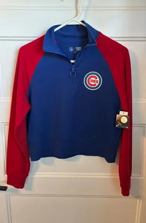 Campus Lifestyle Chicago Cubs pullover NWT thumbnail 1