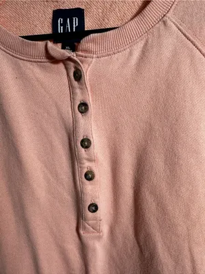 301. GAP Women's Peach Button Henley Pullover thumbnail 3