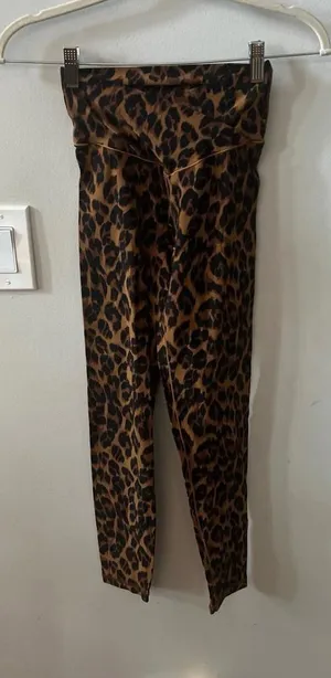 Offline By Aerie‎ Women'S Size S Brown Animal Print Leggings thumbnail 1