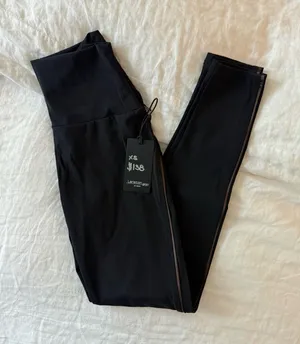 NWT Langston Sport Black Leggings thumbnail 1