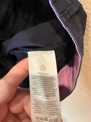 Boden Women’s Navy Blue Chino Style Cropped Pants Size 8 Petite thumbnail 10