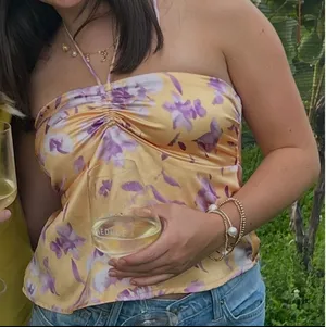 Halter Top Boutique  thumbnail 1