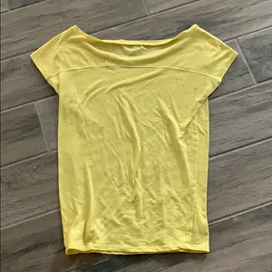 American Eagle  yellow top thumbnail 3