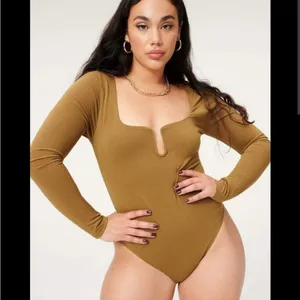 Good American -480 NWOT - STRETCH JERSEY U‎ RING BODYSUIT Beige Size 5 / 2XL thumbnail 2